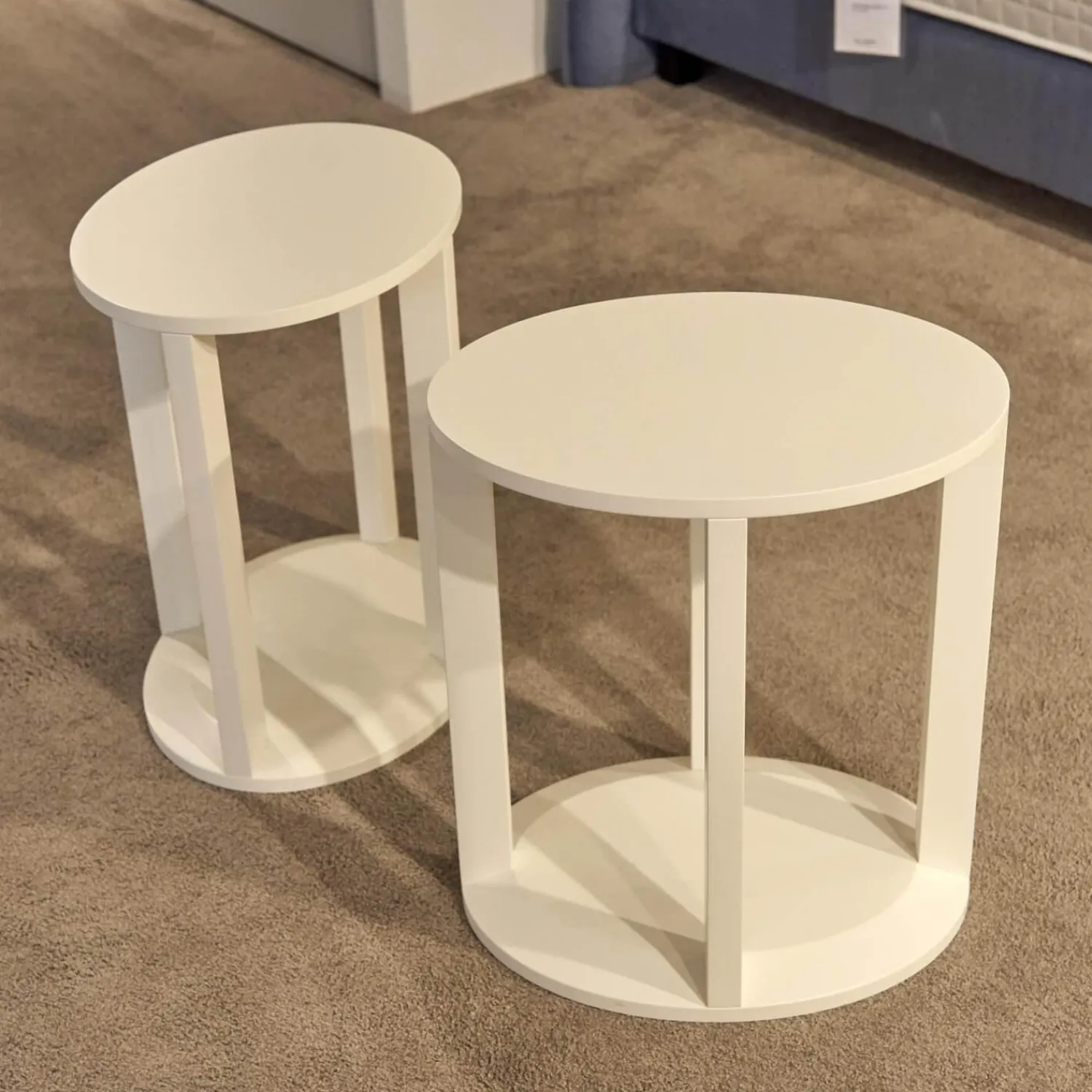 Treca Interiors Nachttische|2er-Set Nachttisch Daphne Oval Lack Matt Weiß