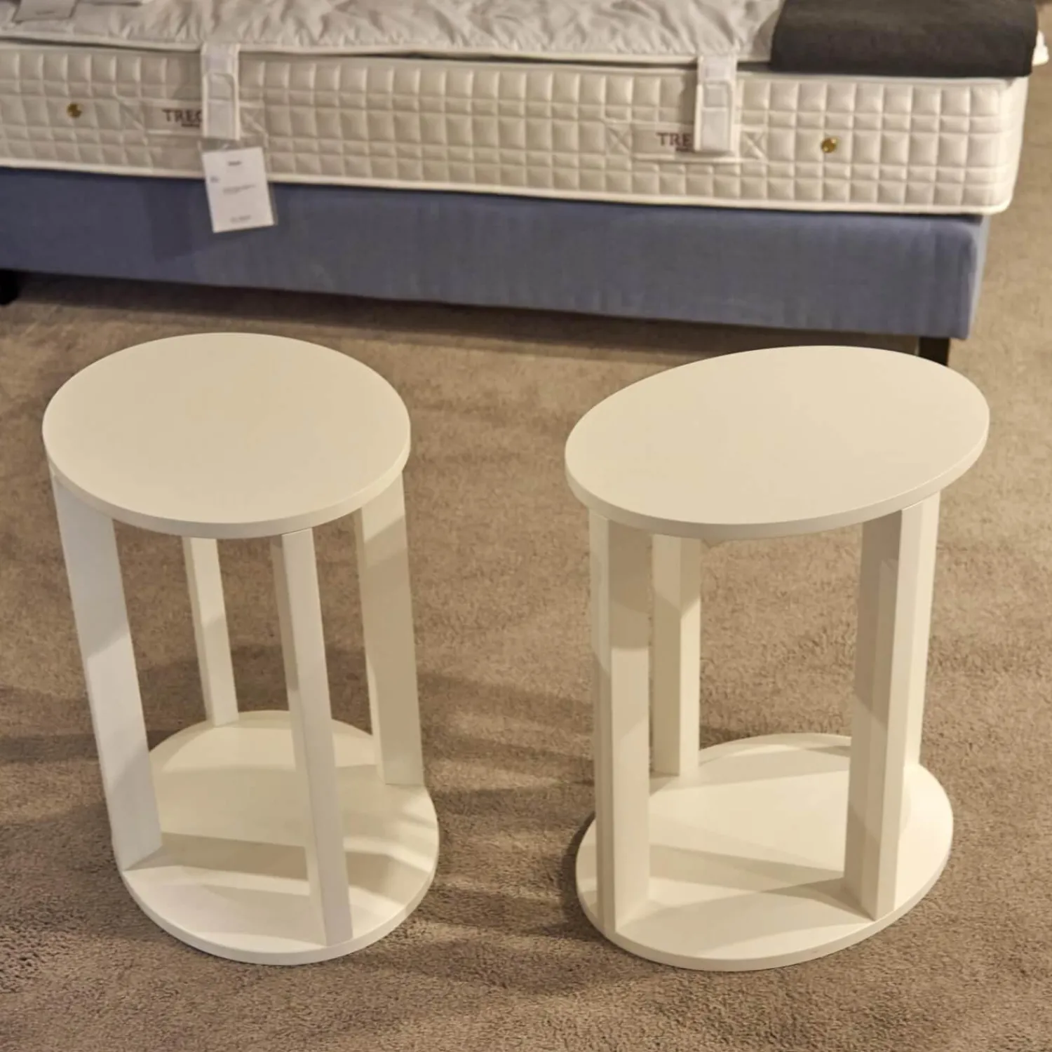 Treca Interiors Nachttische|2er-Set Nachttisch Daphne Oval Lack Matt Weiß