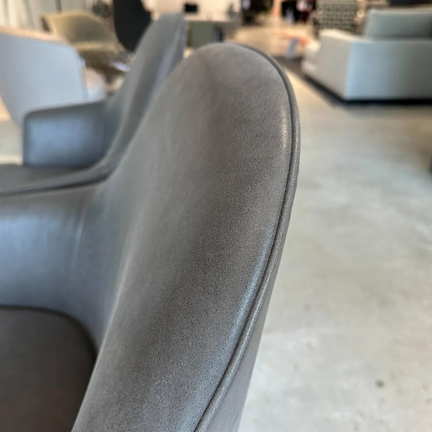 Walter Knoll Stuhlsets|2er-Set Sessel 1376 10 Leder Vintage 1410 Cigar Braun Grau Füße Eiche Geflammt Geölt Mit Kunststoffgleitern