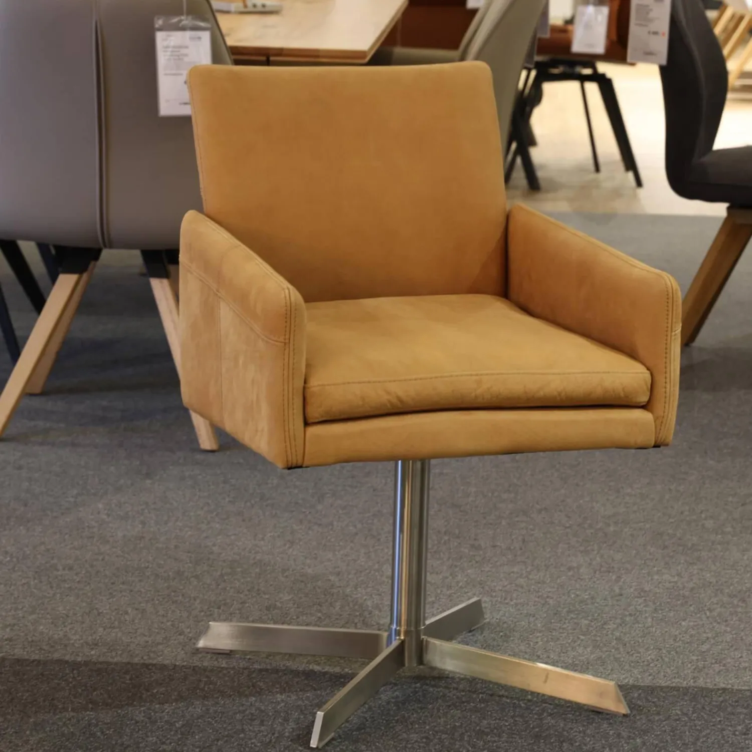 Lavida Stuhlsets|6er-Set Sessel Ricardo Leder Kenia Cognac Braun Drehgestell Edelstahl Matt Mit Gleiterstopfen