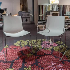 Arper Stuhlsets|2er-Set Stühle Catifa 46 Kufengestell Polyprophylen Zweifarbig PO00217 Minz/Weiß Stahl CRO Verchromt