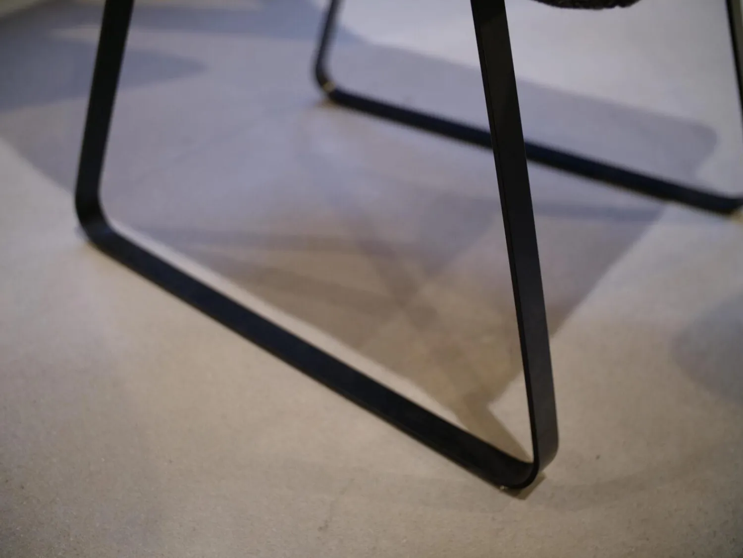 Bielefelder Werkstätten Stuhlsets|2er-Set Stühle Heaven Dining Stoff Mara Graphit Grau Gestell Metallkufe Schwarz Ohne Armlehne