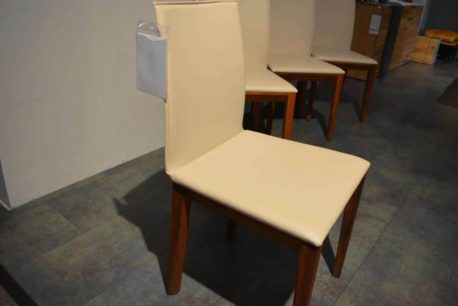 Scholtissek Stuhlsets|4er-Set Stühle Sando 2 Leder Altweiß Gestell Nussbaum Natur Geölt