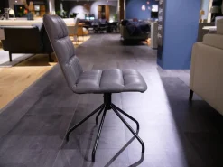 Bacher Stuhlsets|2er-Set Stuhl Aiden Soft Leder Luna Steingrau Spinnenfuß Schwarz Pulverbeschichtet Mit Drehmechanik Und Gleitern