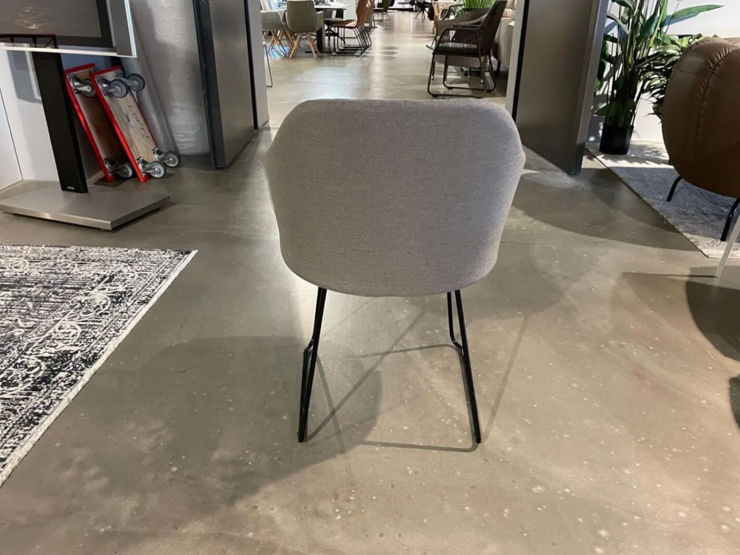 Cane Line Gartenstühle|4er-Set Stuhl Choice Stoff Natté Taupe Grau Schale Polypropylen Schwarz Gestell Kufe Stahl Black Schwarz Warmverzinkt