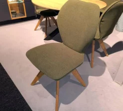 Niehoff Stuhlsets|4er-Set Stuhl Linea Dining Trend Time Stoff Malera L Olive Grün Gestell Wildeiche Geölt Fest