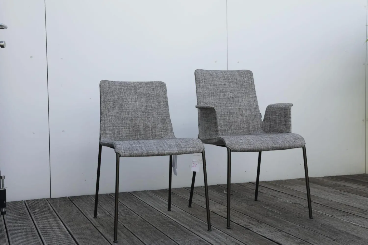 Walter Knoll Stuhlsets|2er-Set Stuhl Liz Mit Und Ohne Armlehne Stoff TAO 7734 Grau Gestell Stahl Pulverbeschichtet
