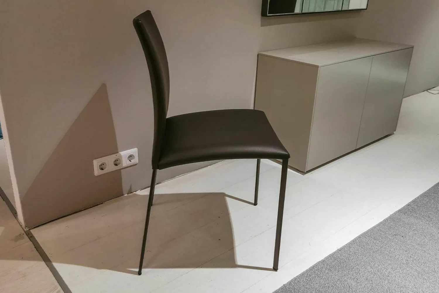 Draenert Stuhlsets|2er-Set Stuhl Nobile Soft Leder 740013 Dunkelbraun Gestell Dunkelbronze