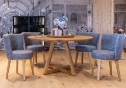 Bielefelder Werkstätten Essgruppen|4er-Set Stuhl Polo Cocktail Stoff Taylor 1771-151 Blau Gestell Eiche Massiv