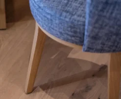 Bielefelder Werkstätten Essgruppen|4er-Set Stuhl Polo Cocktail Stoff Taylor 1771-151 Blau Gestell Eiche Massiv