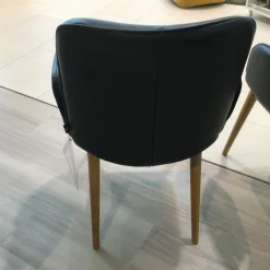 Contur Stuhlsets|2er-Set Stuhl Urbino Stuhl Leder Massiv Nero Füße Eiche Natur mit Armlehne