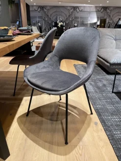 Freifrau Stuhlsets|5er-Set Theia Stühle Stoff Smart Elephant Grau Stahlgestell Tiefschwarz