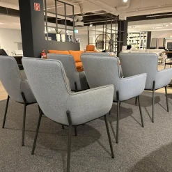 Rolf Benz Stuhlsets|6er-Stuhlset K-Stu 655 + RSA-Stu 655 Koprus In Leder 38.101 Steingrau Rückenschale In Stoff 28.101 Signalgrau/Taubenblau Meliert Gestell Vierfuß Rundrohr Stahl Glatt Pulverbeschichtet Seidenmatt Umbragrau