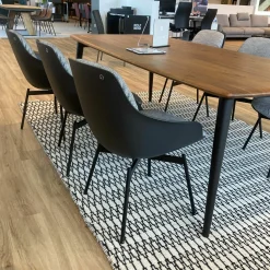 Rolf Benz Essgruppen|Essgruppe 900 600 Tischplatte Amerikanischer Nussbaum Gestell Schwarz Lackiert Stuhl Stoff Schwarz Weiß Gemustert Stahlgestell Schwarz Pulverbeschichtet