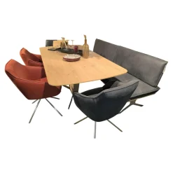 Koinor Essgruppen|Essgruppe Dining System Leder A India Omega Grau Und Leder A India Chili Rot Tisch Wildeiche Bianco Furniert Fuß Metall