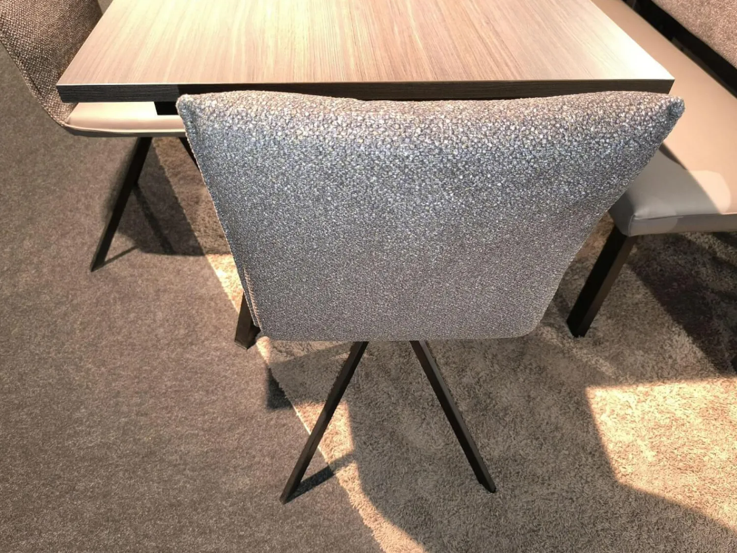 Schösswender Essgruppen|Essgruppe Malta 100 Stoff Wizard 07 Mittelgrau Grau Und Sigma 23 Grau Gestell Metall Schwarz Tisch Oak Grau