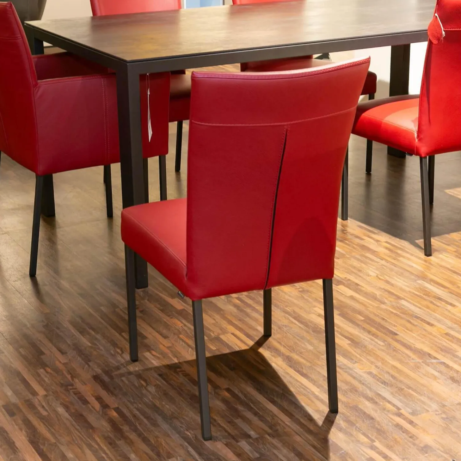 Musterring Essgruppen|Essgruppe Nova Bezug Leder Tendens Paprika Rot Tischplatte Keramik Onix Darknight