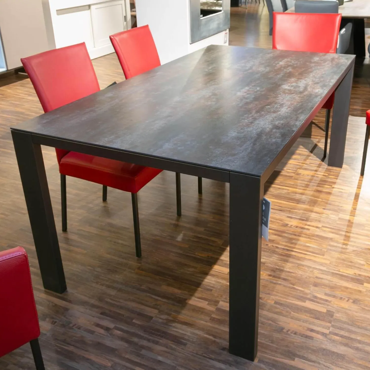 Musterring Essgruppen|Essgruppe Nova Bezug Leder Tendens Paprika Rot Tischplatte Keramik Onix Darknight