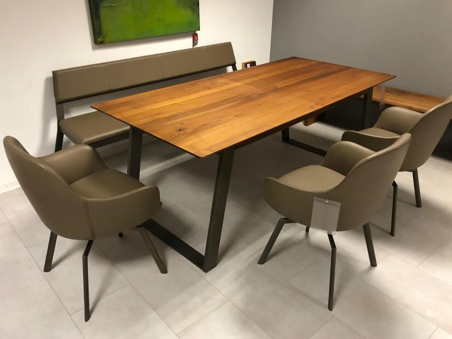 Wimmer Essgruppen|Essgruppe Terso Esstisch Nussbaum Rustikal Massiv 3 Stuhlsessel 1 Bank Leder Colorado Pistazie