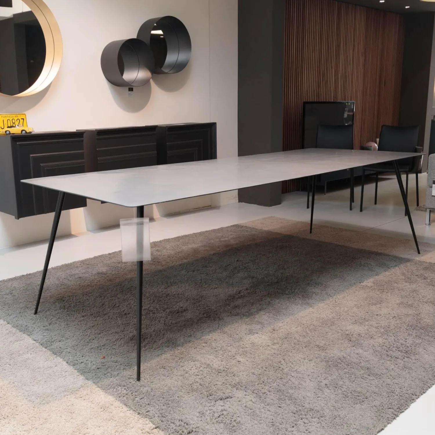 Extendo Esstische|Esstisch Spillo Platte Portland Grau Gestell Schwarz