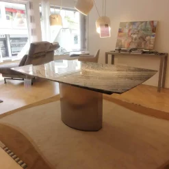 Draenert Esstische|Esstisch Adler 1224 Platte Granit Silver Wave Bootsförmig Poliert Ovalsockel Edelstahl Matt Geschliffen