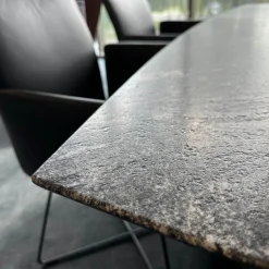 Draenert Esstische|Esstisch Adler ll Platte Gneis Silver Paradiso Grau Geledert Sockel Oval Schwarz Beschichtet Ohne Rollen