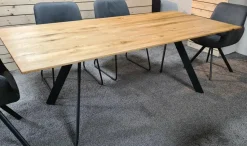 Niehoff Esstische|Esstisch Atelier Platte Charaktereiche Massiv Facettenprofil Gestell Eisen Schwarz