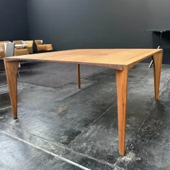 COR Esstische|Esstisch Delta Nussbaum Natur Geölt Mit Gummierten Kunststoffgleitern