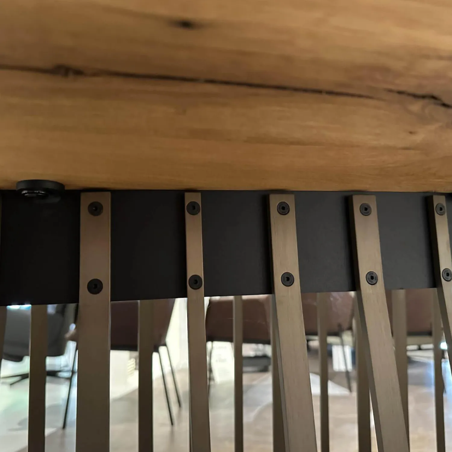 Janua Esstische|Esstisch Eiche Altholz Natur Geölt Gestell Aluminium Eloxiert C33 Bronze