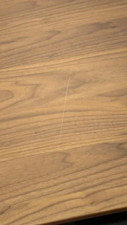 Gwinner Esstische|Esstisch ET524 200 Platte Nussbaum Natur Geplankt Lackiert Gestell Schwarz Lackiert Mit Auszug Ohne Stühle