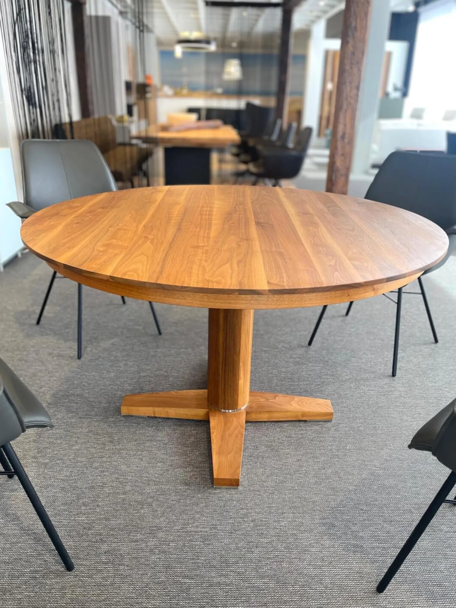 Contur Esstische|Esstisch Fino Massiv Amerikanischer Nussbaum Geölt Und Gewachst