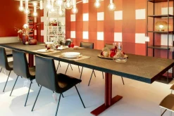 Lema Esstische|Esstisch Memo Platte Lava Stein AC 827 Schwarz Gestell Aluminium Rot Lackiert