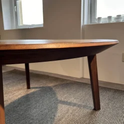 Team 7 Esstische|Esstisch Miró Nussbaum Natur Geölt Drehteller Keramik Basalt Black Schwarz Ohne Stühle