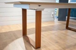 Bacher Esstische|Esstisch Mirado Ausziehbar Tischplatte Fenix NTM Castro Ottawa Taupe Gestell Nussbaum mit Einlegeplatte