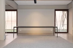 B&B Italia Esstische|Esstisch Mirto Platte Eiche Schwarz Gebürstet Gestell Schwarz Verchromt Lackiert