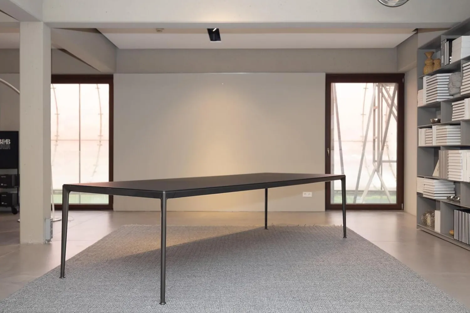 B&B Italia Esstische|Esstisch Mirto Platte Eiche Schwarz Gebürstet Gestell Schwarz Verchromt Lackiert