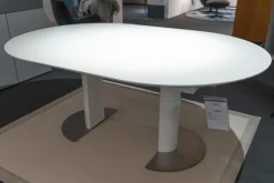 Willisau Esstische|Esstisch Modena Säule Tischplatte Massivholz Weiß Lackiert Ohne Maserung Bodenplatte Mattchrom Mit Auszug