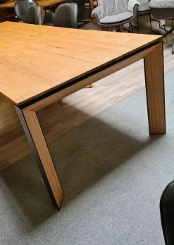 Niehoff Esstische|Esstisch Monaco M513-86-078 Eiche Echtholzfurnier Tischbeine Metallprofil Schwarz Ausziehbar