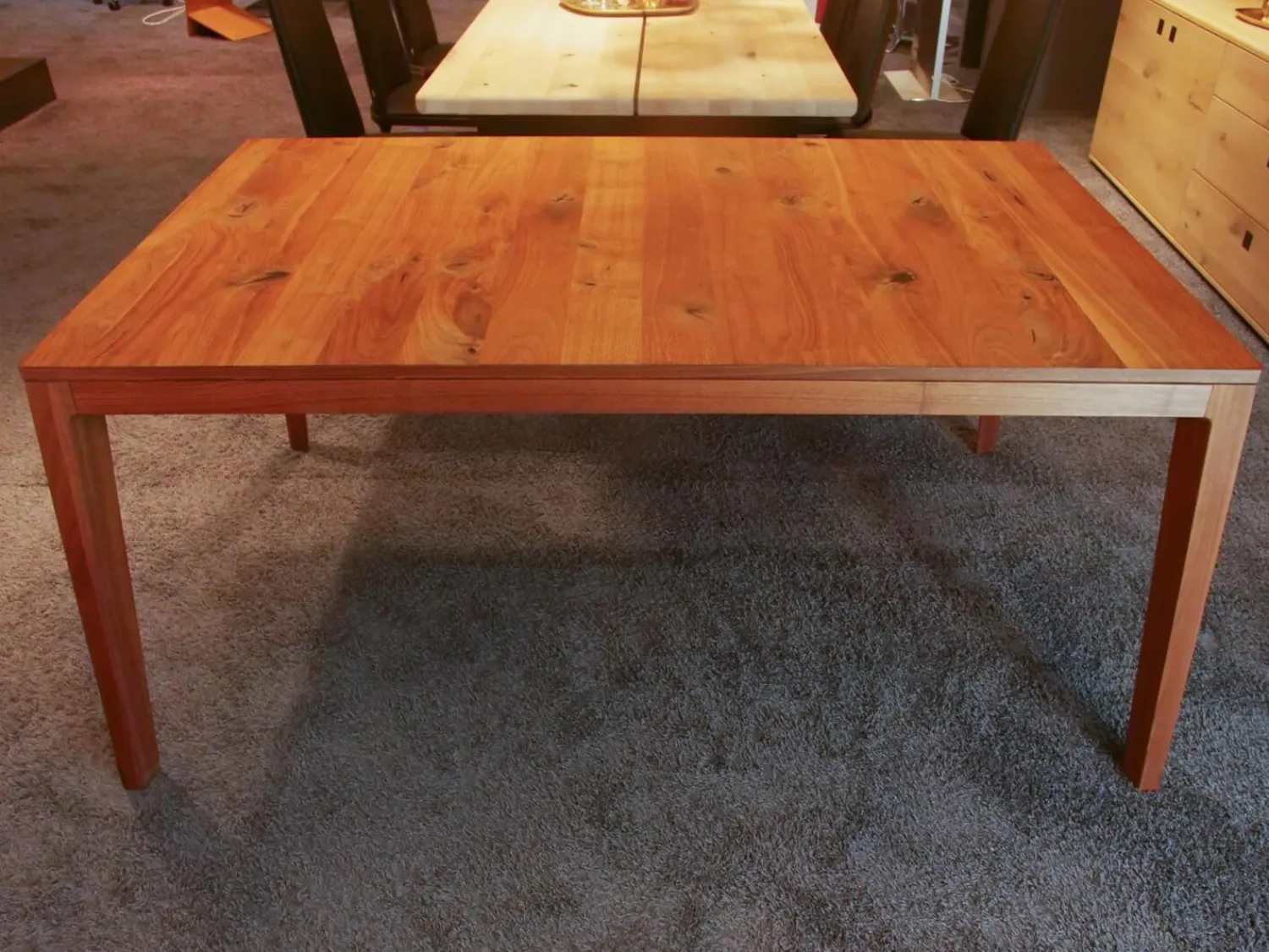 Team 7 Esstische|Esstisch Mylon Nussbaum Wild Massiv Naturöl mit 2 Auszugsplatten