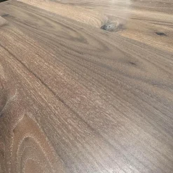 Bert Plantagie Esstische|Esstisch Oval Platte Nuss Knorrig Heel Geölt Gestell Schwarz Fein Struktur