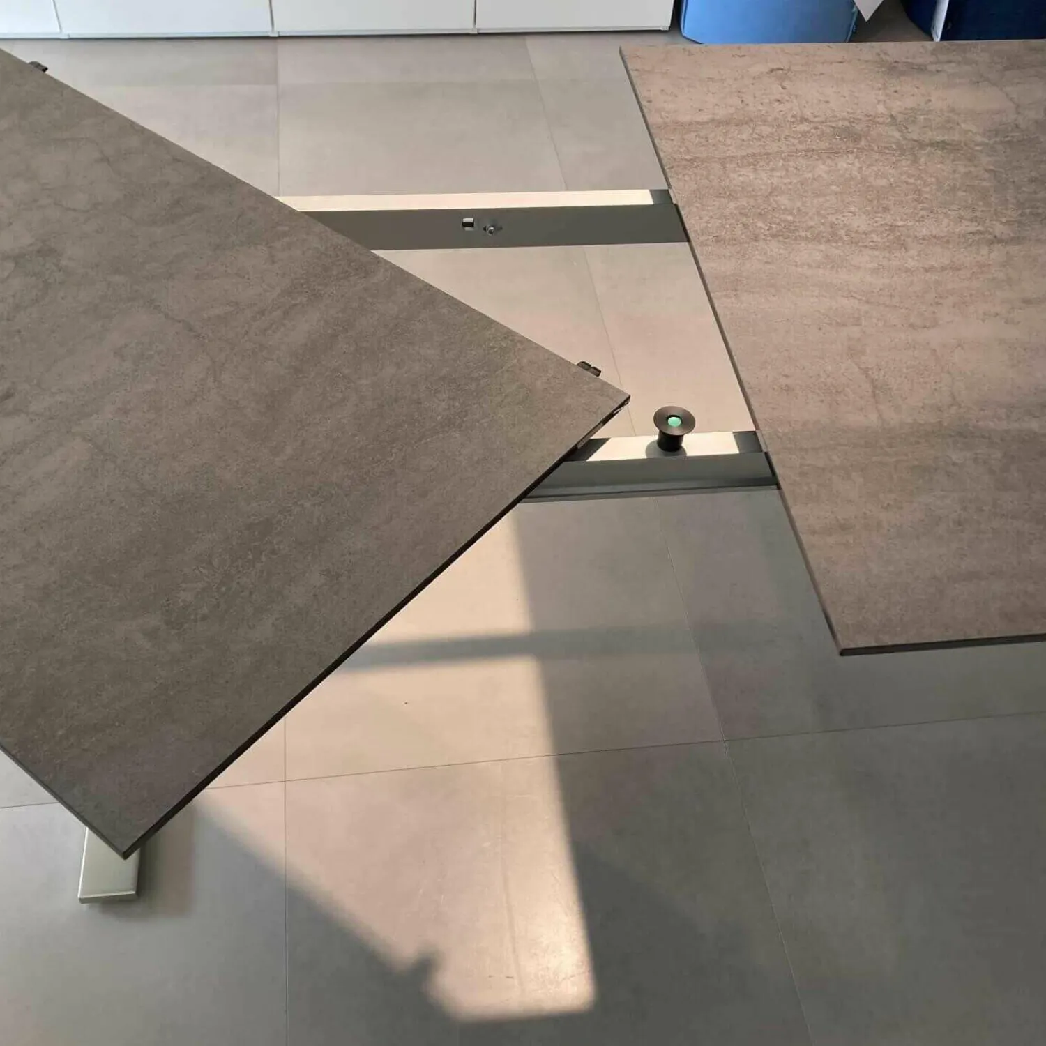 Ronald Schmitt Design Esstische|Esstisch P 4810/E Tisch Keramik Zement Anthrazit Ausziehbar