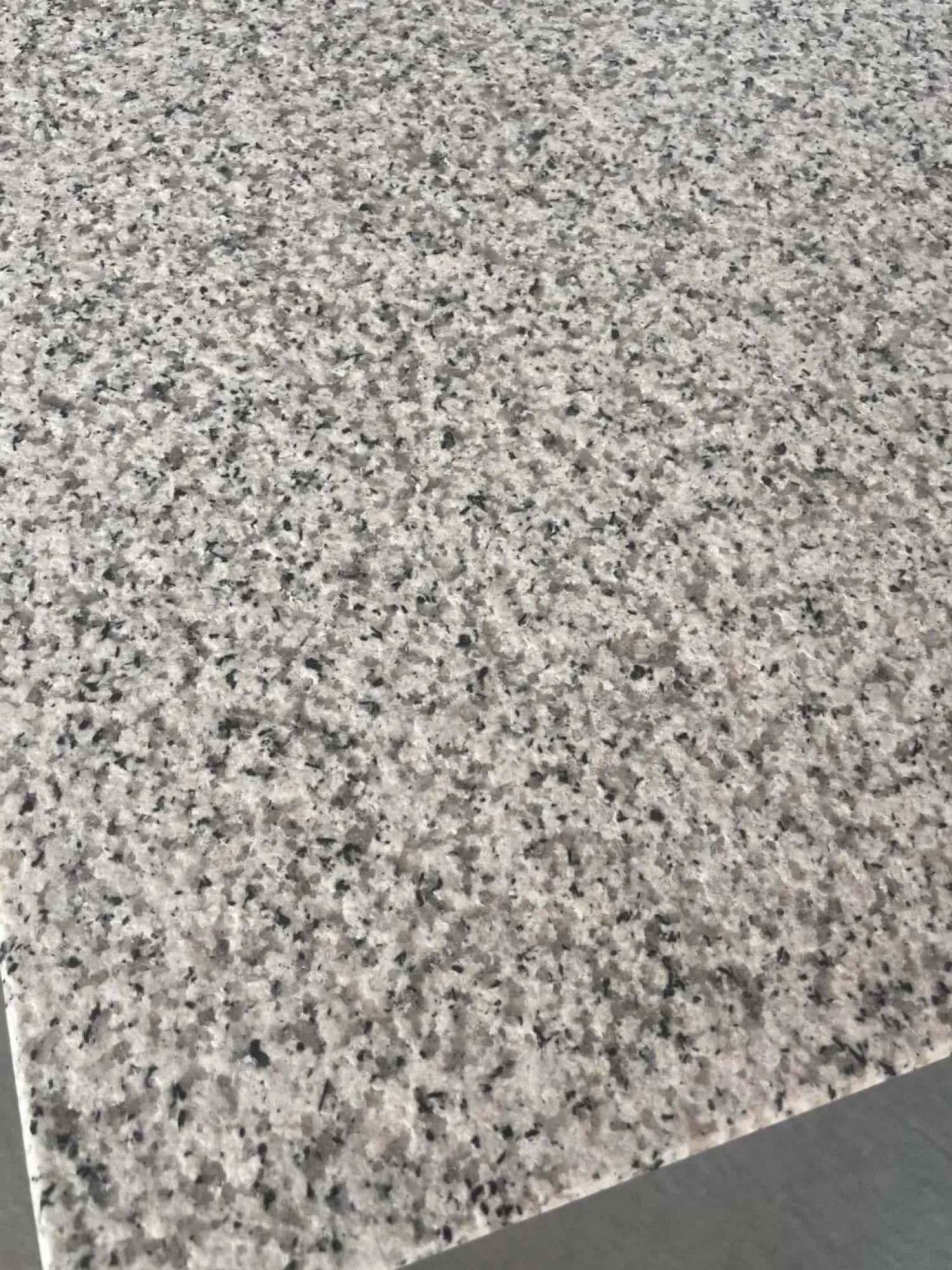 Bacher Esstische|Esstisch Platte Granit Bianco Kristall Grau Gestell Edelstahlrohr