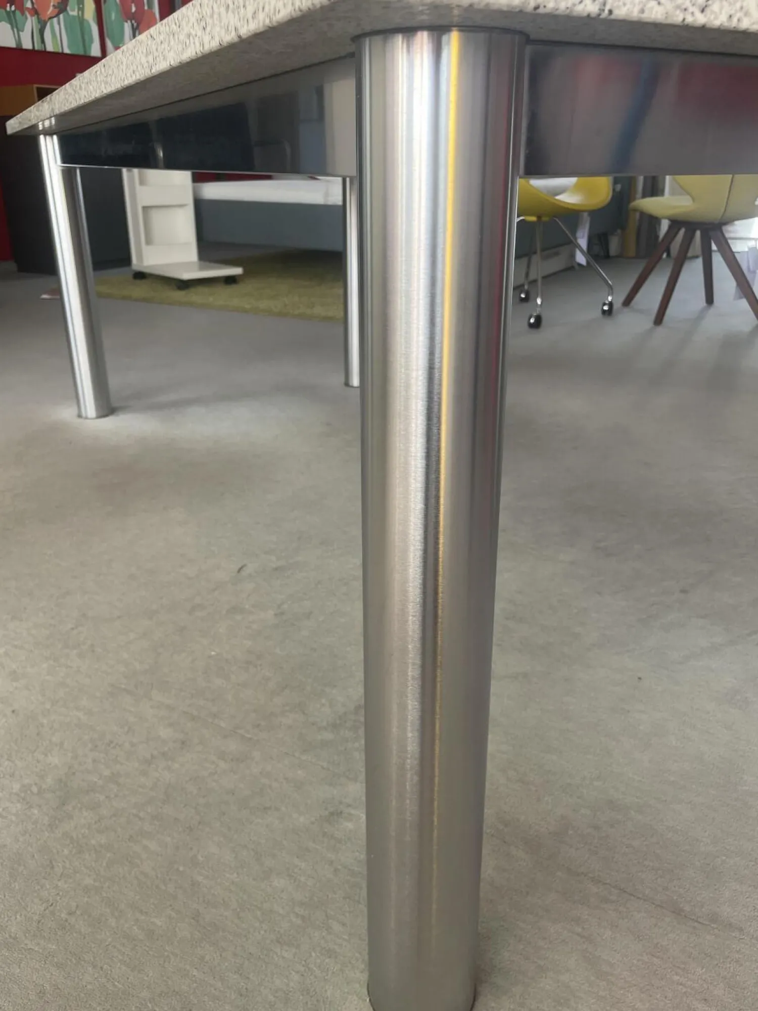 Bacher Esstische|Esstisch Platte Granit Bianco Kristall Grau Gestell Edelstahlrohr