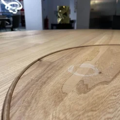 Scholtissek Esstische|Esstisch Radon Konische Holzsäule Bodenplatte Lackiertes Metall