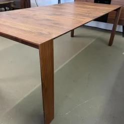 Scholtissek Esstische|Esstisch SL 1 Astiger Nussbaum Natur Geölt Äste Mit Harz Ausgegossen Inklusive Auszug