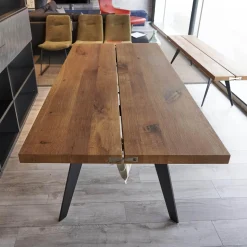 Scholtissek Esstische|Esstisch Talio 2020 Knorrige Eiche Rustiko Natur Geölt Mittelfuge Äste mit Harz Ausgegossen