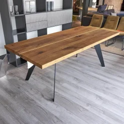 Scholtissek Esstische|Esstisch Talio 2020 Knorrige Eiche Rustiko Natur Geölt Mittelfuge Äste mit Harz Ausgegossen