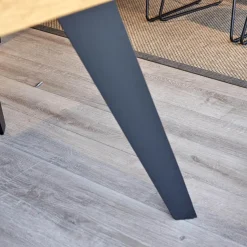 Scholtissek Esstische|Esstisch Talio 2020 Knorrige Eiche Rustiko Natur Geölt Mittelfuge Äste mit Harz Ausgegossen