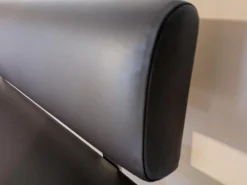 Anrei Essgruppen|Esstische|Esstisch Tesso Asteiche In Barrique Mit Bodenplatte Aus Edelstahl Und Einzelbank Smart Leder Maron