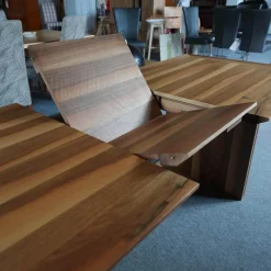 Baur Esstische|Esstisch Xeno Nussbaum Massiv Ausziehbar